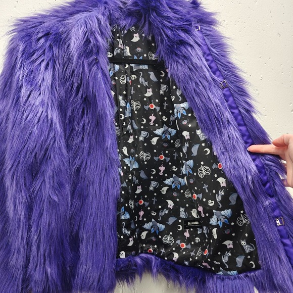 Blackmilk Womens Size 8 Purple FURBULOUS Jacket Festival Rave Halloween Lining - Picture 4 of 9